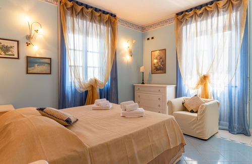Diecimo House | Lucca Franco's Villa