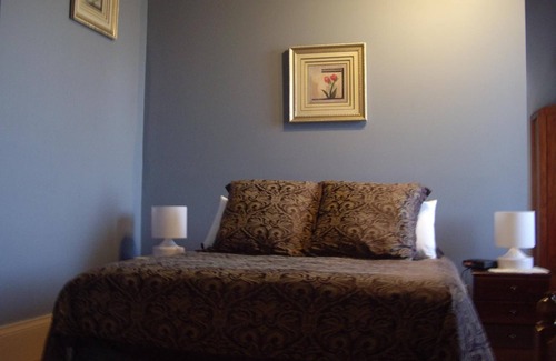 Latrobe Bed & Breakfast | Lucinda B&B
