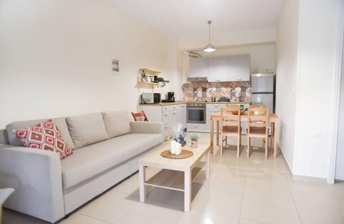 Nees Pagases House | Lucky's Homes - Jasmine Beachfront Home