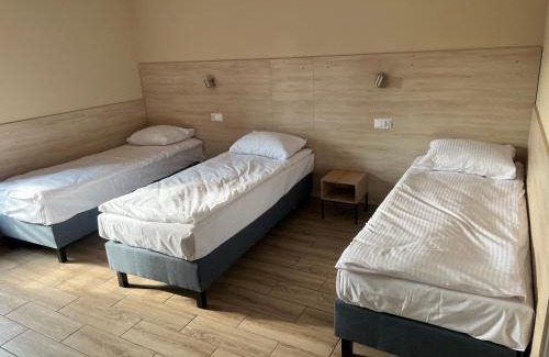 Kietrz House | Ludowa Restauracja & Noclegi