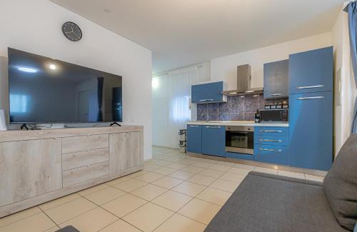 Lugano Apartment | Lugano Station Apartment with FREE PARKING