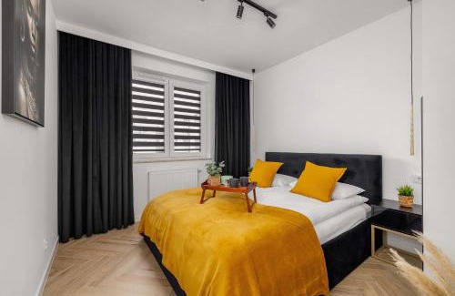 Czyzyny Apartment | Luksusowy, Klimatyzowany Apartament w Krakowie z Biurkiem i Parkingiem by Renters Prestige