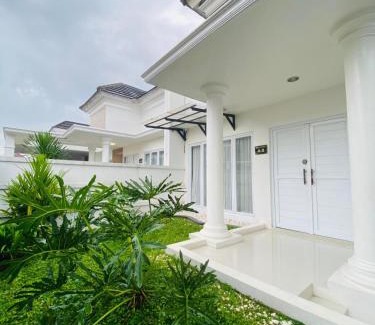 Purwokerto House | Lulu's Guest House