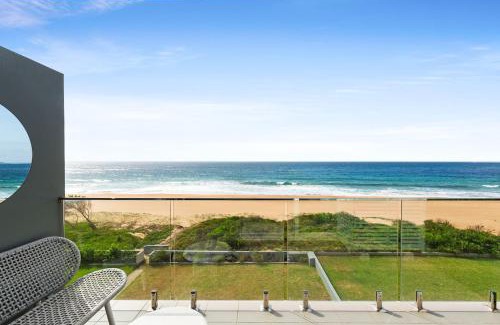 Narrabeen Apartment | Lume on the Shore - A Stylish Oceanfront Getaway