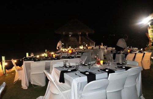 Belmont Resort | Luna Sea Inn