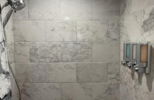 West Little Havana Apartment | Luna y Sol Calle 8