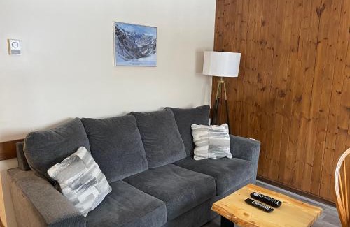 Cormack Resort | Lush's Cottages