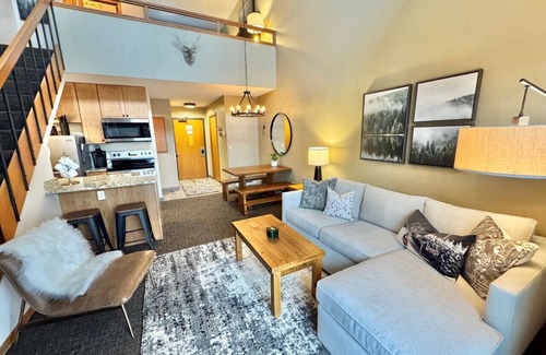 Lutsen House | Lutsen Mtn Ski in Ski out Gorgeous Views of Moose Mtn