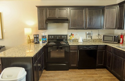 Lake Charles House | Lux 2 Bedroom 2.5 Bath/Dog Friendly 511A