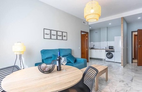 Bormujos Apartment | Lux Bormujos - Vacacional Sevilla