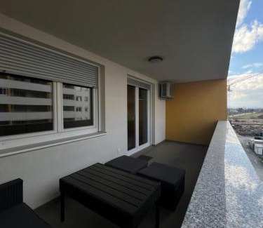 Zagreb Apartment | Lux Hill Skyline - Free Private PARKING