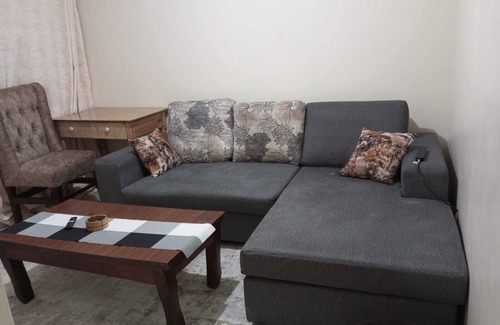 Mbotela Apartment | Lux Suites 1 Bedroom Apartment Attic Place South B
