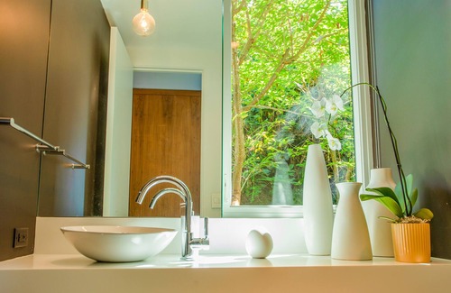 West Seattle House | Luxe architectural gem with stunning Puget Sound & Olympic Mountain views
