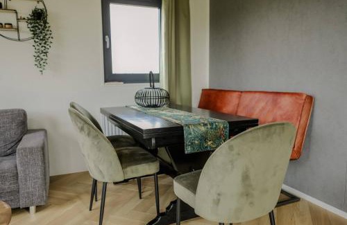 Waarde Ski Chalet | Luxe chalet op minicamping in waarde met sauna