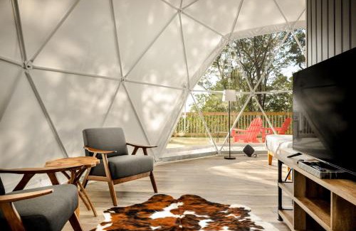 Capon Bridge House | Luxe Dome w Hot Tub, Full Bath & Mountain View