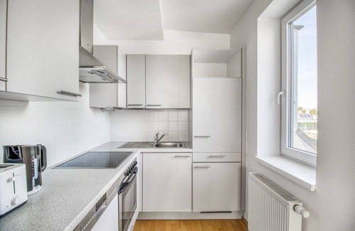 Hietzing Apartment | Luxe Hietzing 3BR w/Community Garden & Private Terrace, by Blueground