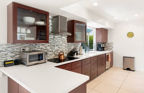 Indian Canyon House | Luxe Hollwood Regency in Indian Canyons