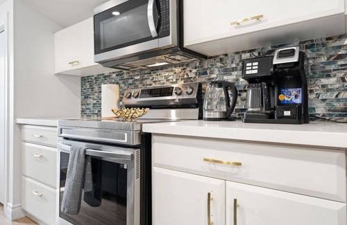 Port Dover Condo | Luxe Lodges on Lake Erie ~ Aquamarine ~ Beachfront