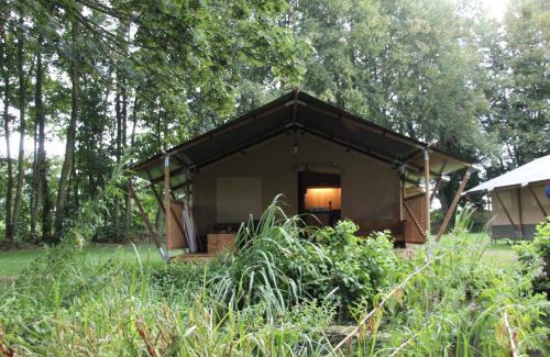 Hommerts Other | Luxe safaritent aan het water - September aanbieding! - Recreatiepark de Uilenburg