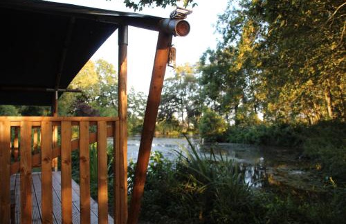 Hommerts Other | Luxe safaritent aan het water - September aanbieding! - Recreatiepark de Uilenburg
