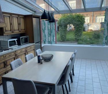 Moorsele Apartment | Luxe Stay Large Apartment with Garden and Garage in the center of Moorsele
