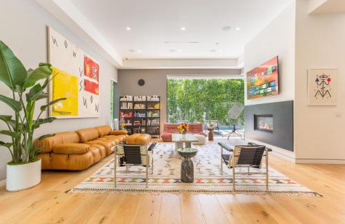 Melrose Villa | Luxe WeHo Villa, Walk to Melrose Ave, Pool Hot Tub North Vista by AvantStay