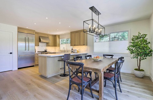 Rutherford House | Luxe Wine Country Getaway w/Vineyard Views