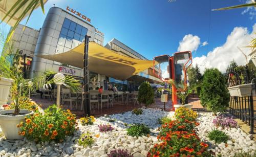 Smolyan Hotel | Luxor Hotel