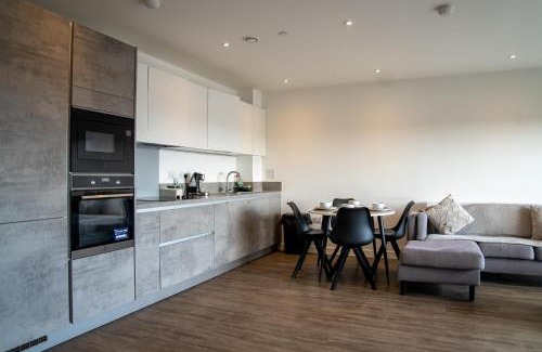 Gascoigne Apartment | Luxora - luxury 2 bedroom property