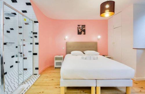 Porte-Saint-Martin Apartment | Luxueux Duplex 6 - 8pers - Full Equipped - République