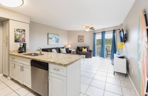 Tavernier Condo | Luxurious 2BR Beachfront Condo | Steps to Pool & Ocean | Ocean Pointe Resort