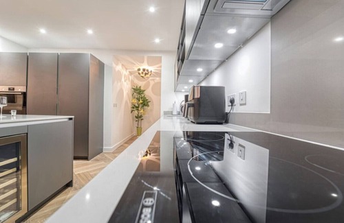 Convention Quarter Apartment | Luxurious 3-Bedroom Apartment