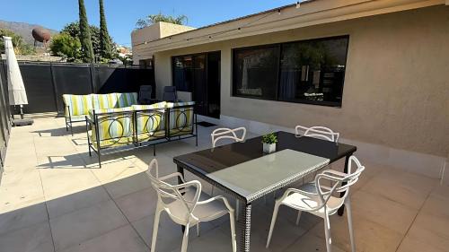 San Antonio Tlayacapan House | Luxurious 3 Bedroom Retreat in Ajijic - Sleeps up to 6 - Walk to Everything