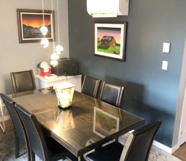 Brossard Apartment | Luxurious Apartment in Brossard with Terrace