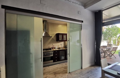La Gran Via Apartment | LUXURIOUS APARTMENT WITH WIFI PRIVATE SUNNY TERRACE & JACUZZI IN THE CITY CENTER