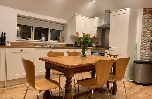 Winterton-on-Sea House | Luxurious Barn in Winterton On Sea