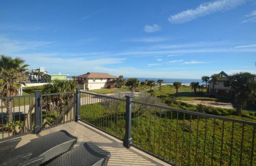 Marineland Acres House | Luxurious Beachfront Home with Hot Tub Fenced Yard Bikes Fire Pit