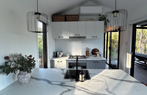Darlington Cabin | Luxurious cabin designed to capture the breath-taking mountain views.