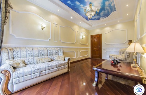 Lypky Apartment | LUXURIOUS CLASSIC APARTMENT. TOP LOCATION: BESSARABSKA SQUARE