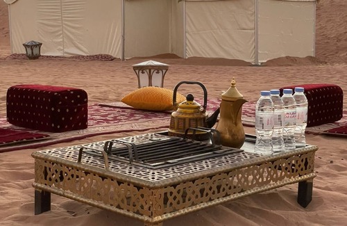 Bidiya RV Rental | Luxurious Desert Escape: Omani Culture & Thrills