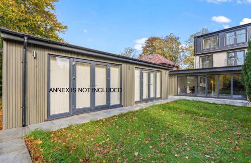 Bolton House | LUXURIOUS HOLIDAY HOME Bolton