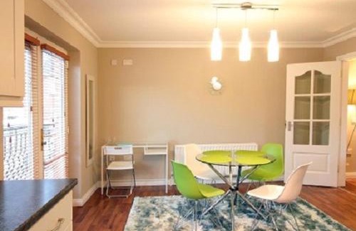 Dungannon House | Luxurious KC House