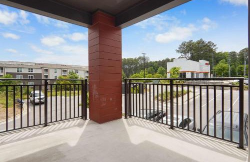 North Raleigh Apartment | Luxurious King 3BR Suite in North Raleigh!