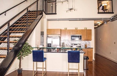 Atlantic Station Area Condo | ⭐ Luxurious Loft in the Heart of the City