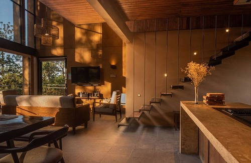 Mazamitla Cabin | Luxurious Modern Cabin/Jacuzzi/Mazamitla/Beautiful forest /Amazing view