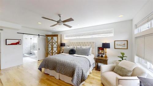 Cherry Creek House | Luxurious, Modern Townhome 5 minute Walk from Cherry Creek North