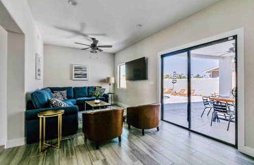 Scottsdale Estates Ten House | Luxurious Old Town Remodel Home W Heated Pool