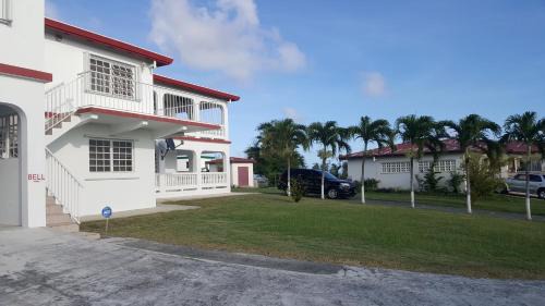 Estate Body Slob South House | Luxurious One and Two Bedroom Villa