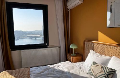 Galata Apartment | Luxurious Penthouse with Sea View in Central Karaköy, 4BR