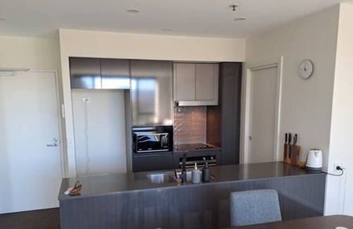 Gungahlin Apartment | Luxurious Private One Bedroom Apartment, Gungahlin